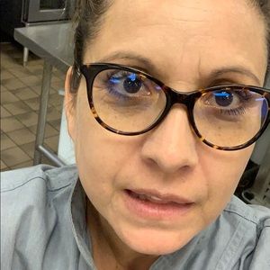 Meet your Posher, Rose